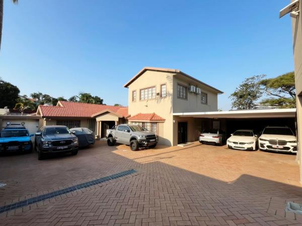 5 Bedroom House