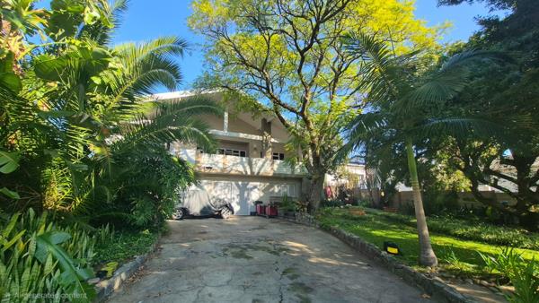 6 Bedroom House