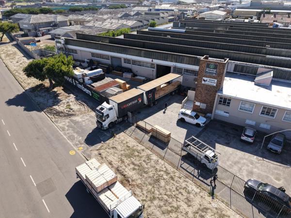 2 900 m² Industrial space