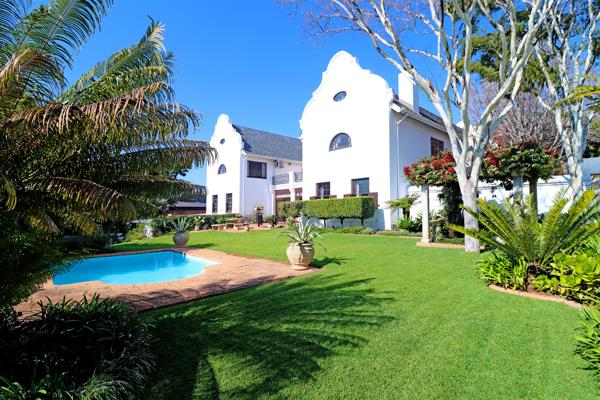 5 Bedroom House