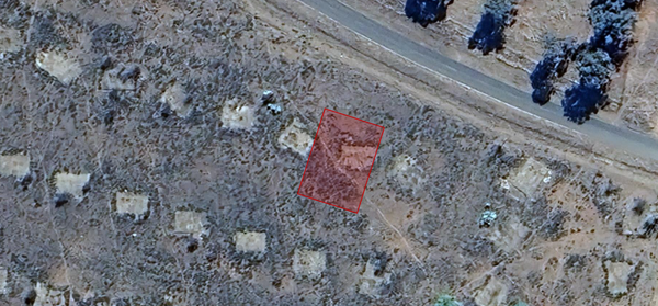 694 m² Land