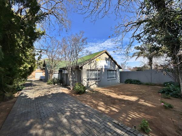 400 m² Office Space