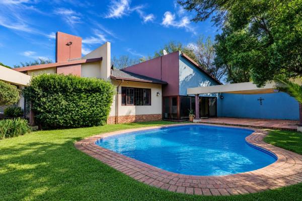 6 Bedroom House