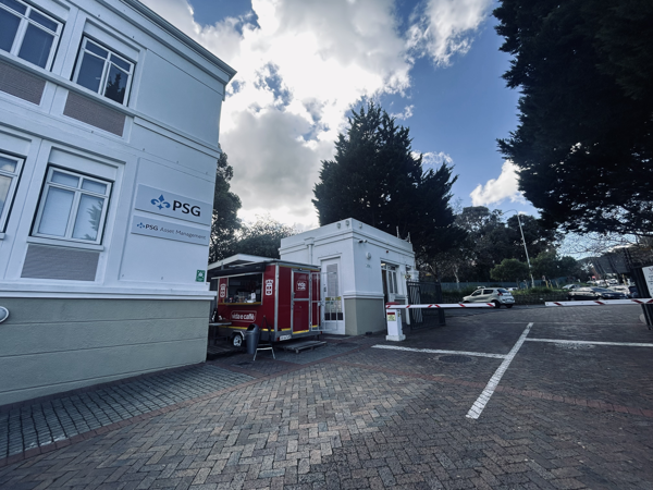 74 m² Commercial space