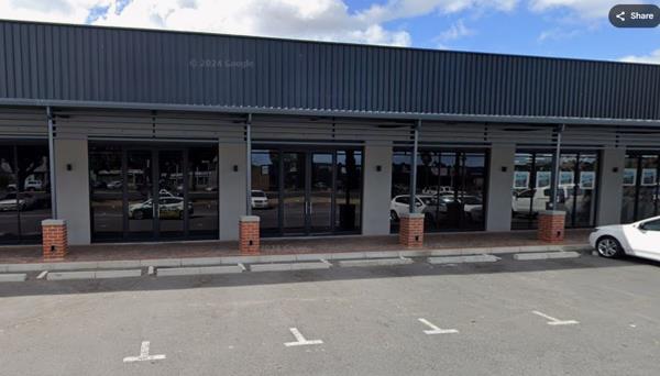 200 m² Commercial space