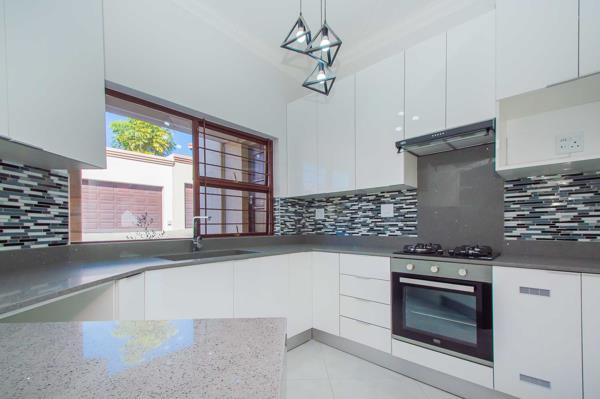 4 Bedroom Townhouse