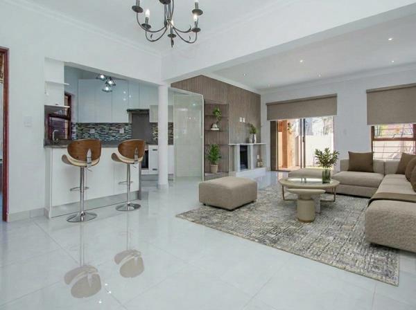 4 Bedroom Townhouse