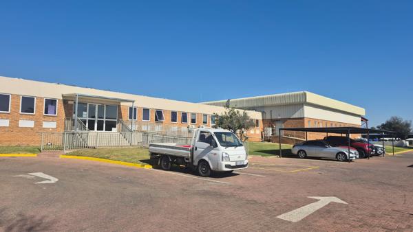 2 893 m² Industrial space