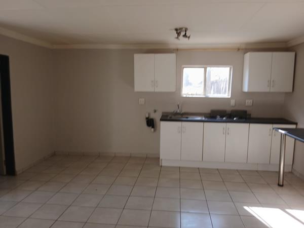 1 Bedroom Flat