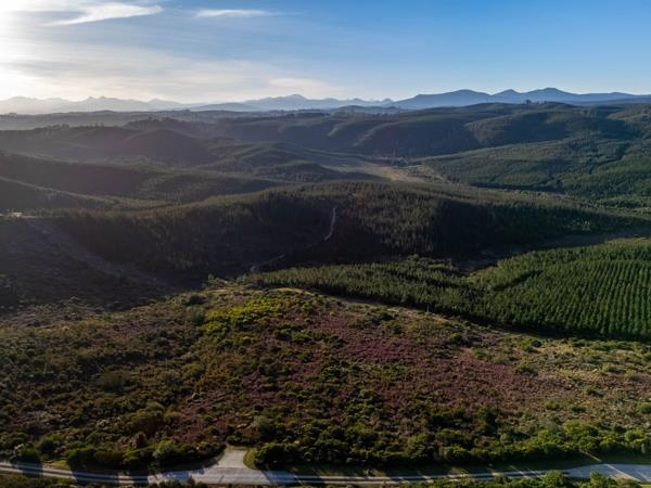 5 358 m² Land