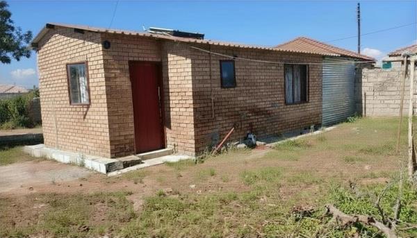 2 Bedroom House