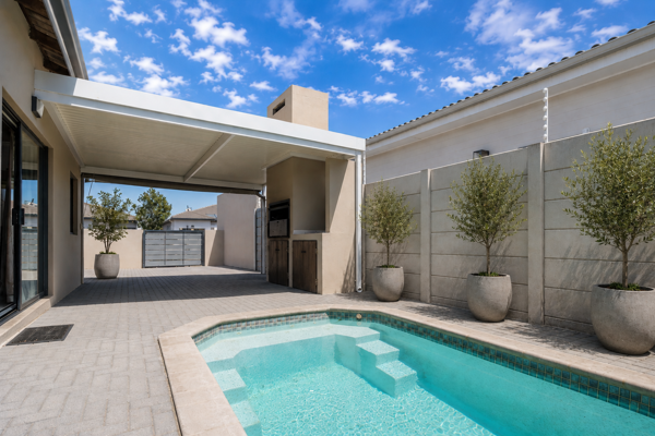 4 Bedroom House