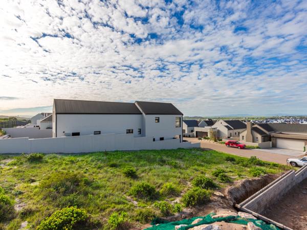 429 m² Land