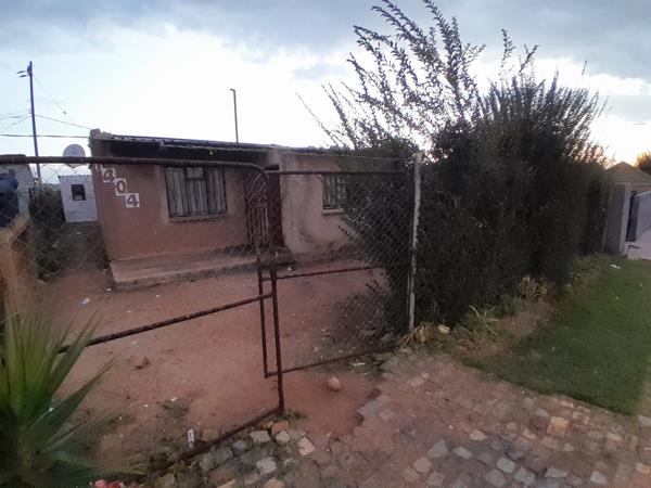2 Bedroom House