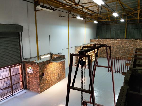 402 m² Industrial space