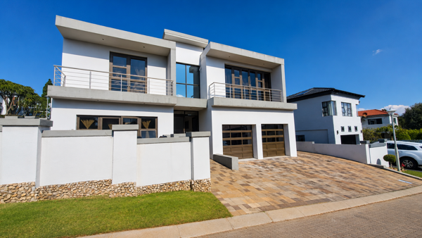 5 Bedroom House