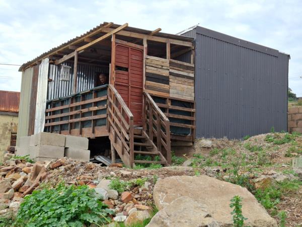 1 Bedroom House
