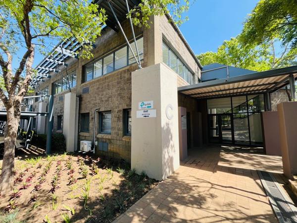 483.3 m² Commercial space