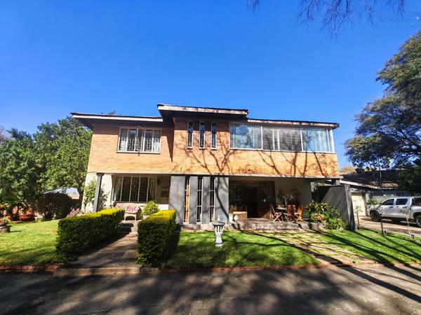 5 Bedroom House