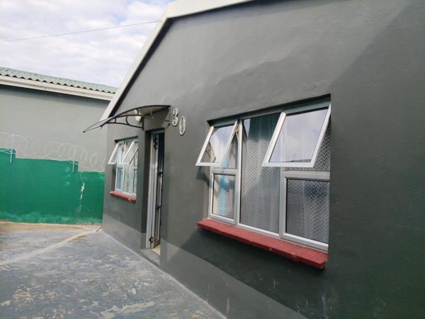 2 Bedroom House