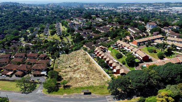 5 335 m² Land