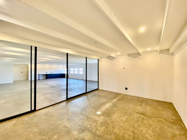 292 m² Office Space