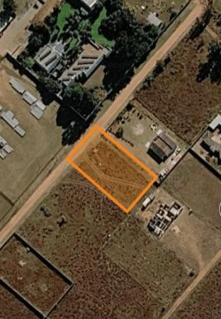 1 983 m² Land