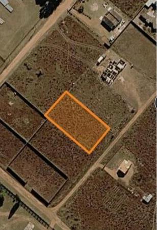 1 953 m² Land