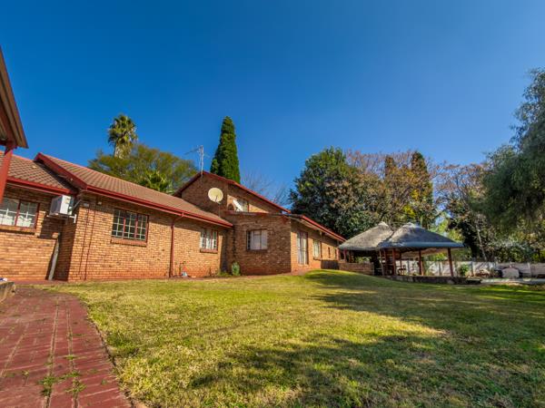 5 Bedroom House