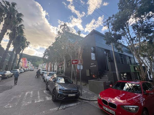 66 m² Commercial space