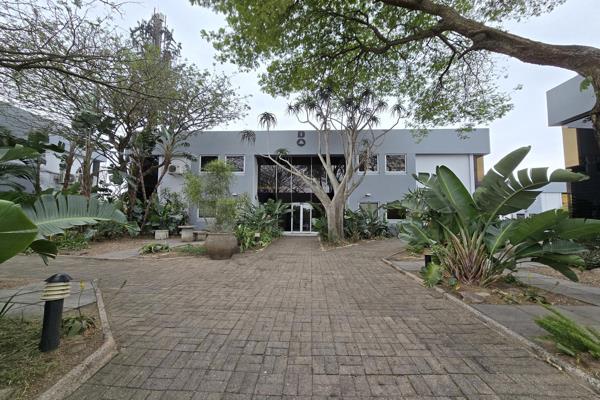 160 m² Office Space