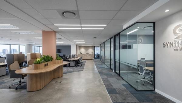 700 m² Office Space