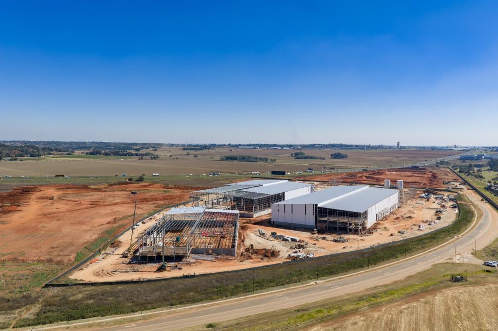 10 000 m² Industrial space