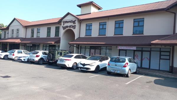 122 m² Commercial space