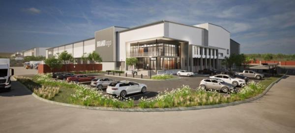 11 000 m² Industrial space