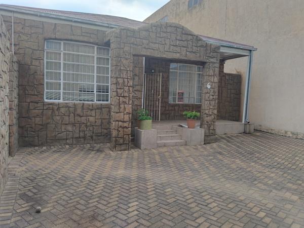 3 Bedroom House