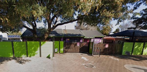 691 m² Commercial space