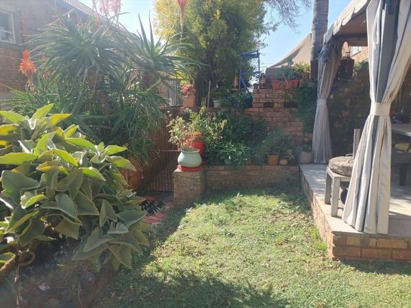 2 Bedroom Townhouse