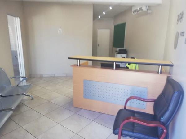 75 m² Office Space