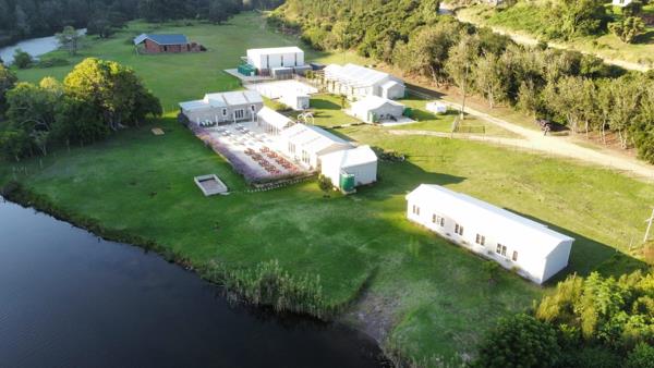 675 m² Commercial space