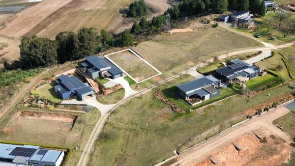 800 m² Land