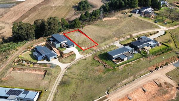 800 m² Land