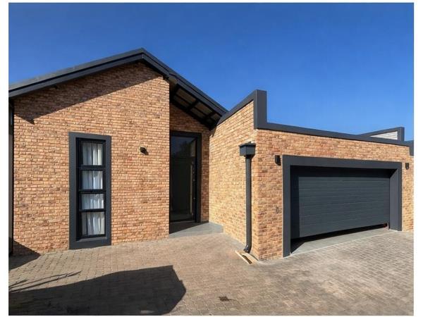 3 Bedroom Townhouse