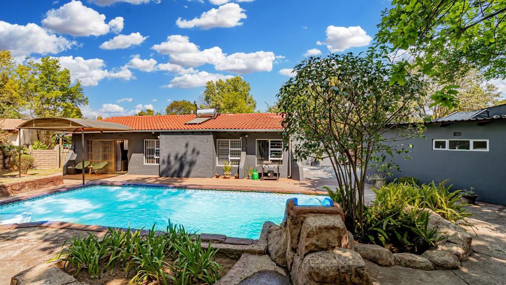 4 Bedroom House