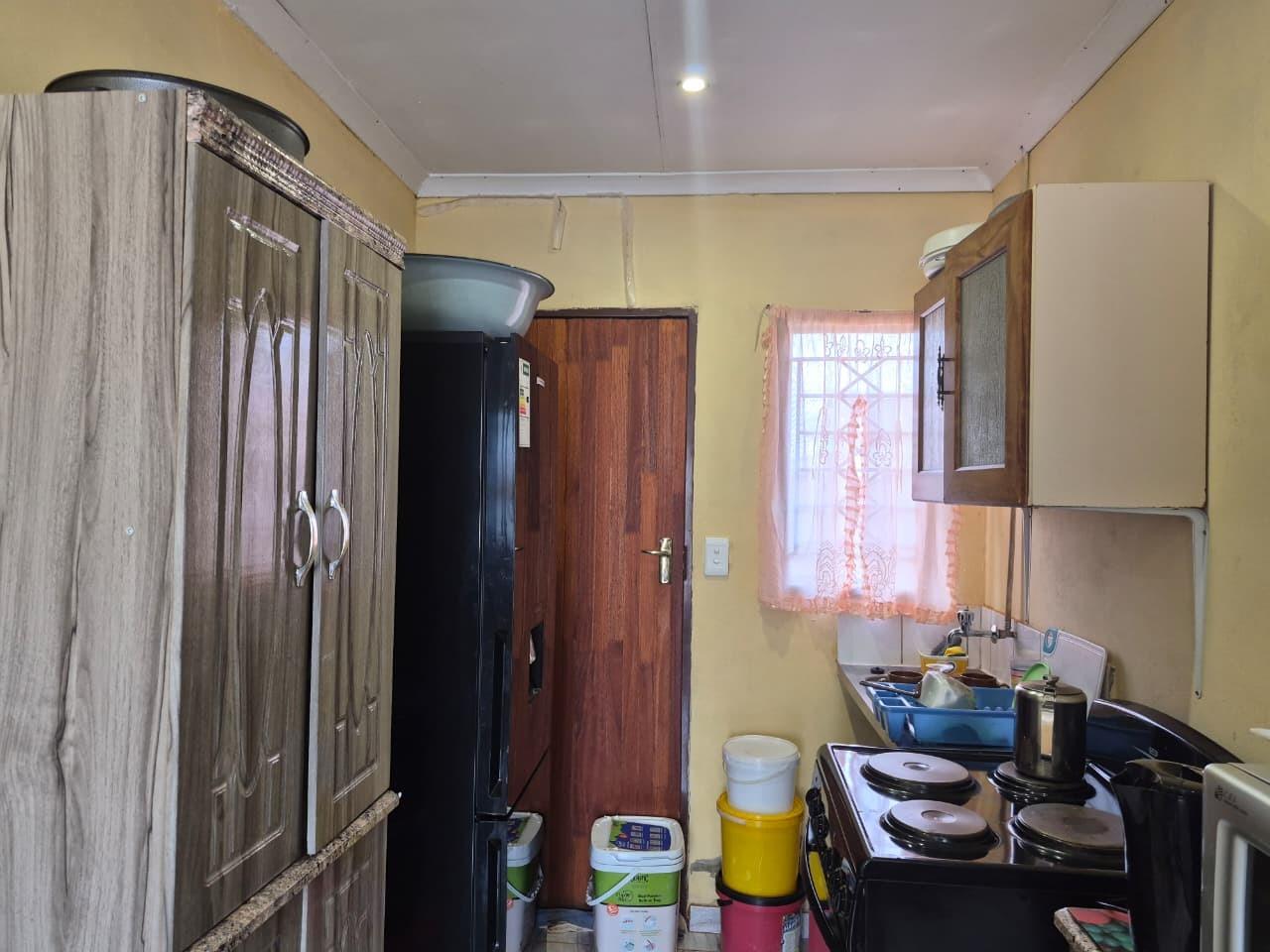 House in Westonaria Local Municipality, Westonaria Ward 6 - View 5