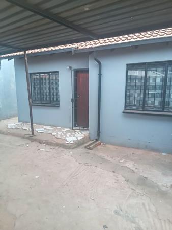 2 Bedroom House