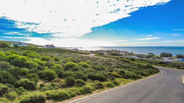 483 m² Land