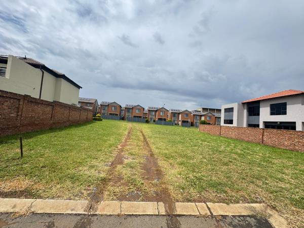 502 m² Land