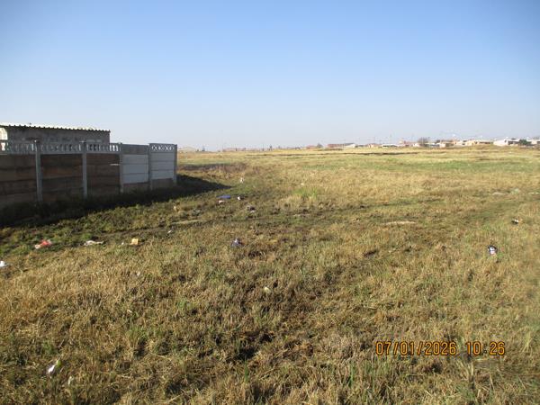 375 m² Land