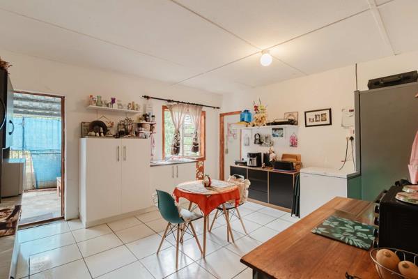 3.3 ha Smallholding